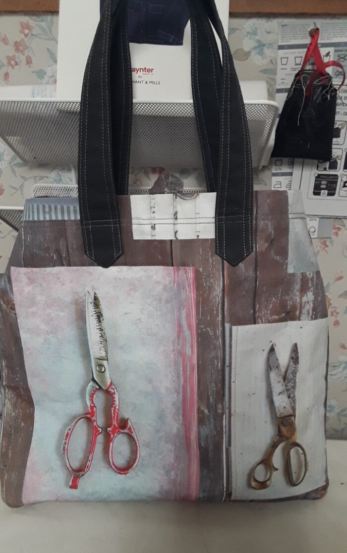 Shear Poetry Tote Bag by Claire De Lucchi - Image 5
